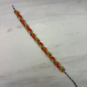 Vintage enamel necklace - great condition.